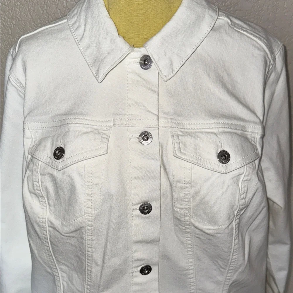 Jessica Simpson Women's White Denim Jacket sz 1X - Picture 2 of 8